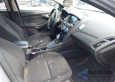 2017 Ford Focus Sel z USA, uszkodzony, nr VIN 1FADP3H2XHL287111